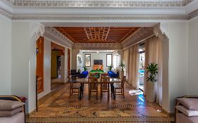 Villa Dahlia